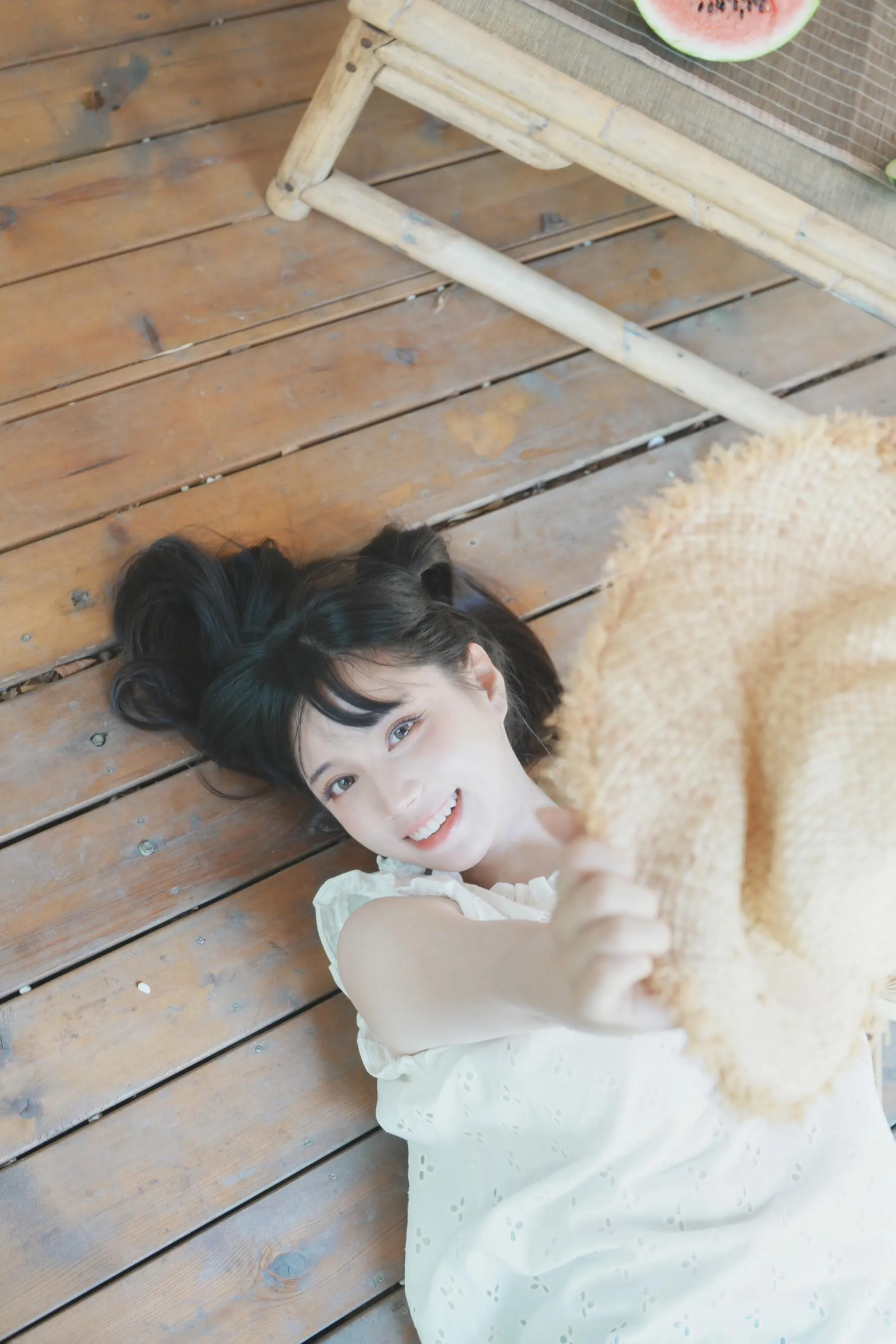 [YITUYU艺图语]2022.09.05 夏日少女与西瓜 贰加六 [39P]插图